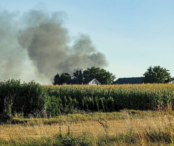 Die Brandsäule war weithin sichtbar.