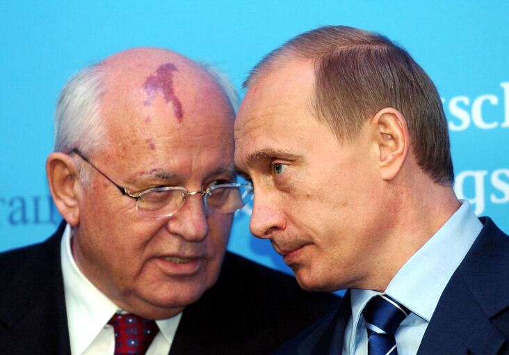 Michail Gorbatschow mit Wladimir Putin