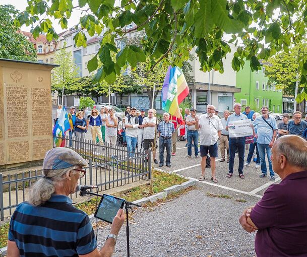 An einem geschichtsträchtigen Ort, der ehemaligen Garnisonskirche, fand die Friedenskundgebung anlässlich des Antikriegstags statt. Foto: Holm Wolschendorf