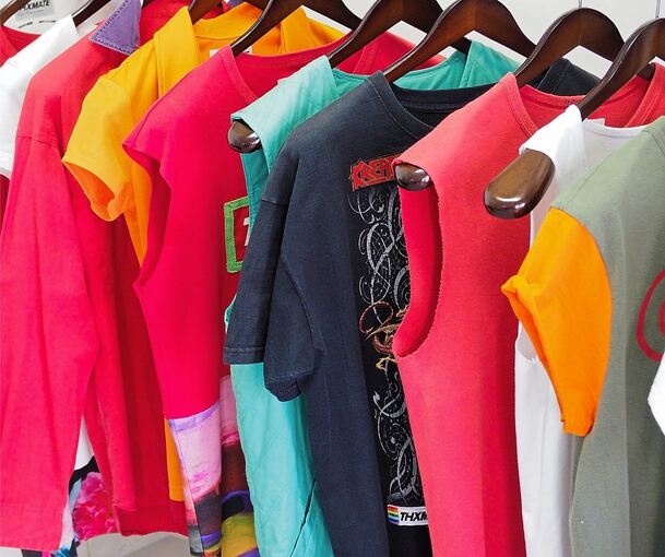 Blick auf die bearbeitete Vintage-Mode von Christopher Herrmann.