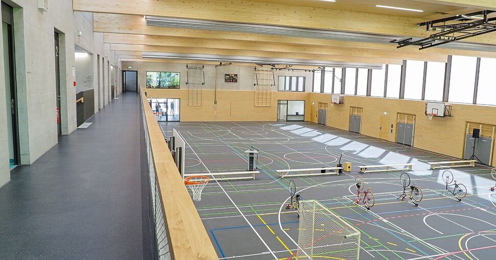 Unten wird trainiert, oben sind ein Kraft- und Gymnastikraum sowie Umkleiden. Fotos: Holm Wolschendorf