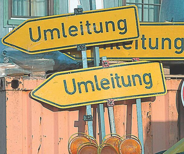 Von Montag an ist die Strecke zwischen Erdmannhausen und Rielingshausen gesperrt. Es gilt eine großräumige Umleitung. Archivfoto: Alfred Drossel