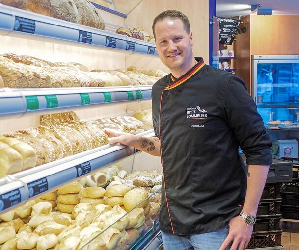 Bäcker Florian Lutz in seinem Laden am Ludwigsburger Wettemarkt. Foto: Holm Wolschendorf