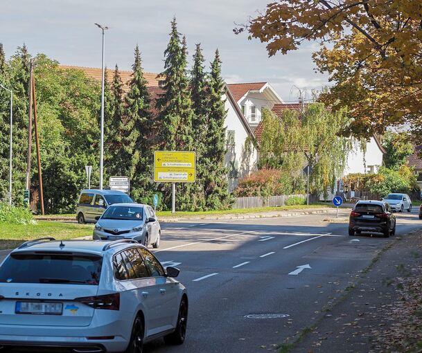 Schon lange wird hier ein Kreisverkehr gewünscht – doch das RP sieht hier nun eher eine Ampel.