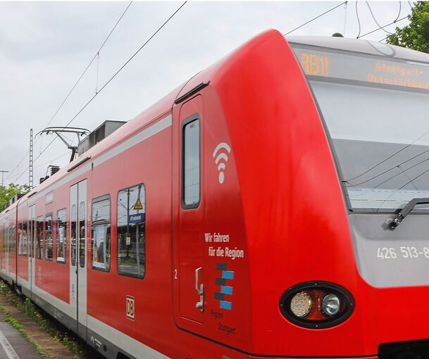 Eine Schusterbahn steht im Kornwestheimer Bahnhof: Konzentration auf das Kernstück Richtung Untertürkheim.
