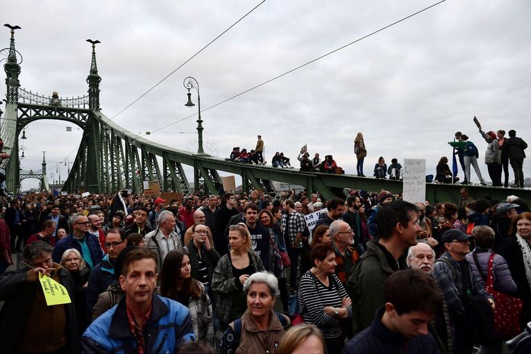 Demo gegen Orbans Schulpolitik Demo gegen Orbans Schulpolitik