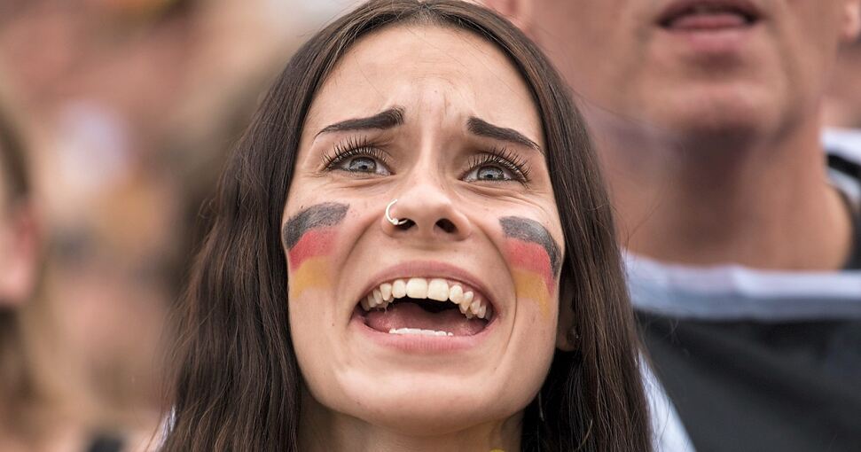 FußballWM versus Vorweihnachtszeit Wie geht das zusammen? FußballWM versus Vorweihnachtszeit Wie geht das zusammen?