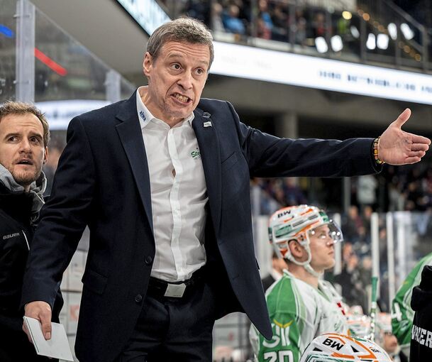 Bringt Emotionen rein: Steelers-Interimstrainer Fabian Dahlem. Foto: Eibner