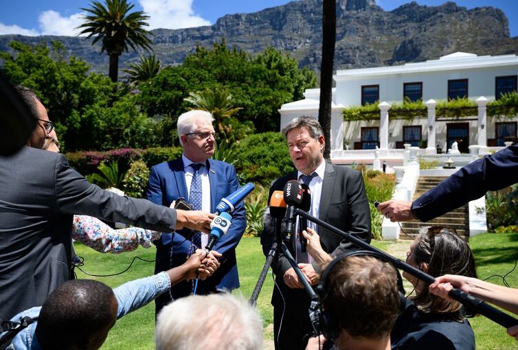 Bundeswirtschaftsminister Habeck in Südafrika