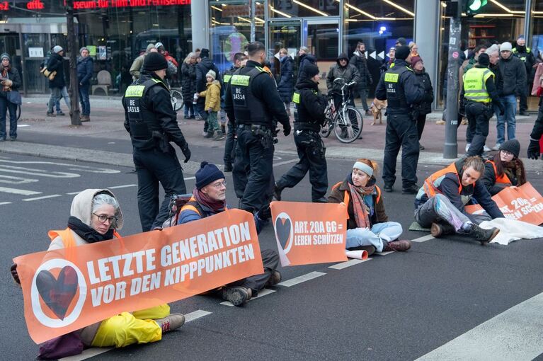 Klima-Blockade in Berlin Klima-Blockade in Berlin