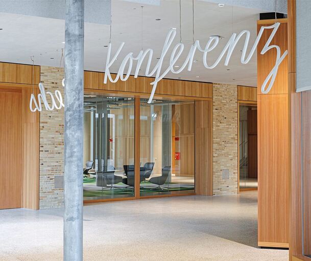 Auch in der Passage und angrenzenden Räumen kann gearbeitet werden. Foto: W&W