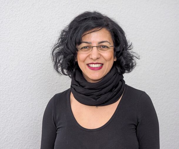 Die iranische Grünen-Stadträtin Arezoo Shoaleh ist froh über das militärische Eingreifen der USA und Israels.