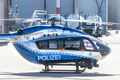 Die Polizei sucht auch mit einem Hubschrauber nach der Frau. Symbolbild: Tobias Arhelger - stock.adobe.com
