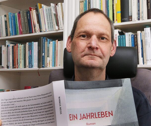 Seelenlandschaften eines Helden: der Sersheimer Autor Markus Weiss. Foto: Alfred Drossel