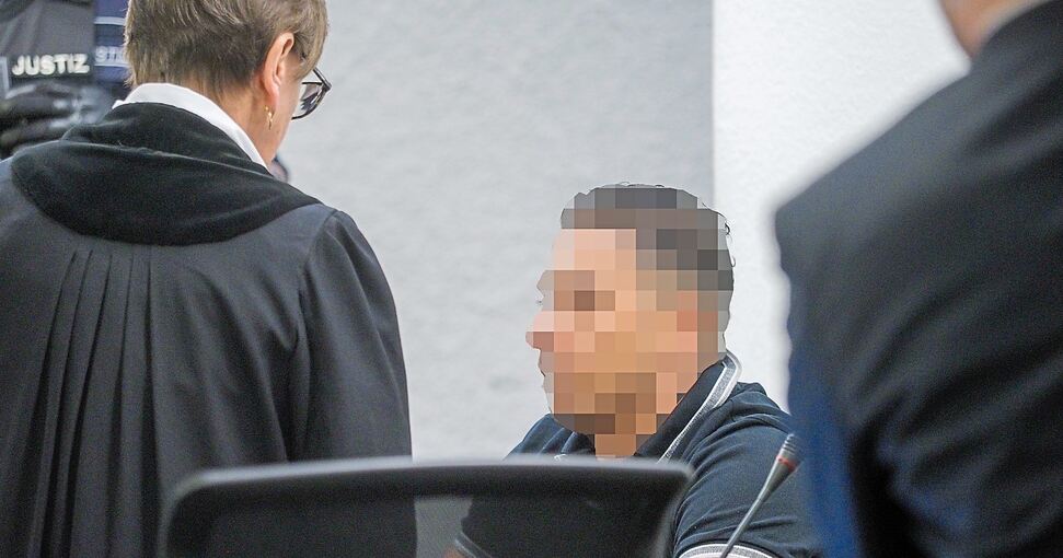 Der mittlerweile 36-jährige Angeklagte vor Prozessbeginn. Foto: Holm Wolschendorf