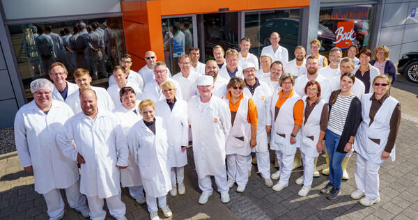 Die Mitarbeiterinnen und Mitarbeiter der Metzgerei Franz Bock sind ein tolles Team. Fotos: privat