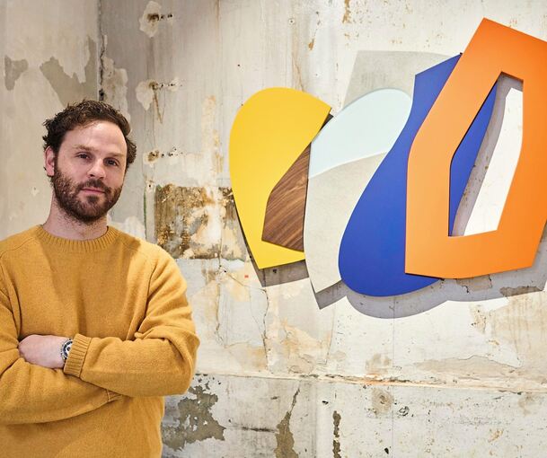 Räumliches Denken: Charlie Edmiston in der Galerie Perg. Foto: Andreas Becker