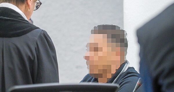 Naim A. wurde zu lebenslanger Haft verurteilt und legt jetzt Revision ein. Archivfoto: Holm Wolschendorf