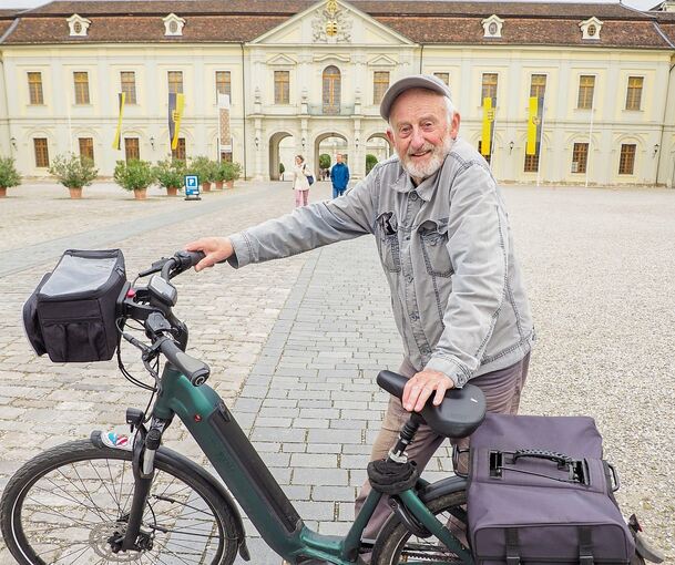 Julius Stockert ist 87 Jahre alt und 1200 Kilometer von Eckernförde nach Ludwigsburg gestrampelt. Foto: Holm Wolschendorf