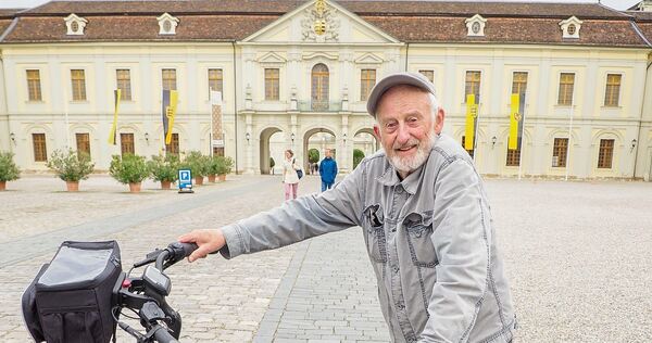 Julius Stockert ist 87 Jahre alt und 1200 Kilometer von Eckernförde nach Ludwigsburg gestrampelt. Foto: Holm Wolschendorf