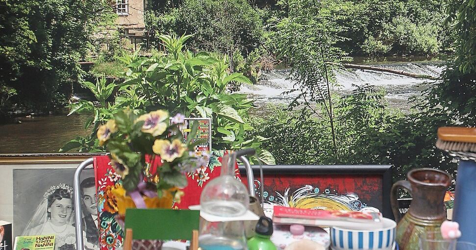 Vor der malerischen Kulisse Besigheims wird zwischen Krimskrams und kleinen Schätzen allerlei zum Kauf angeboten. Archivfoto: Alfred Drossel