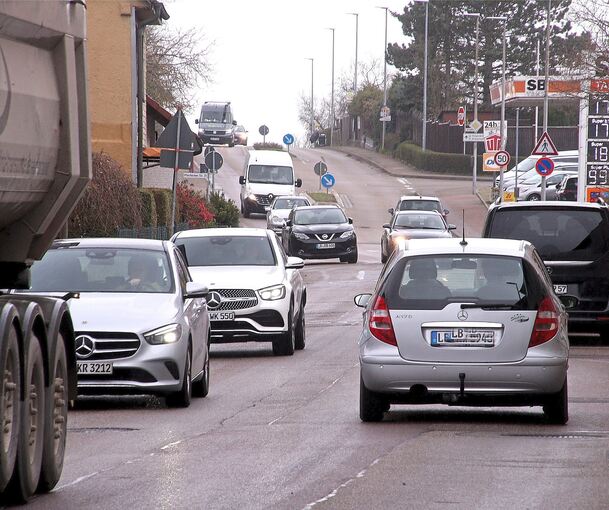 Die Pforzheimer Straße in Freudental wird im kommenden Jahr saniert. Archivfoto: Alfred Drossel/LKZ