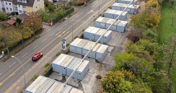 Die Wohncontainer in der Schlieffenstraße sollen mittelfristig abgebaut werden.