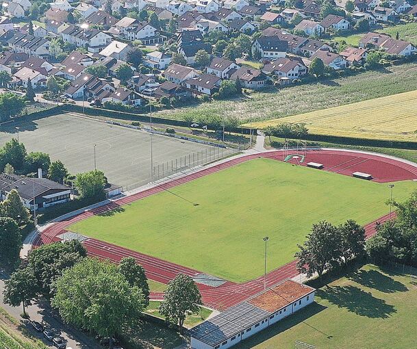 Die Bönnigheimer Sportanlagen mit dem modernisierten Stadion. Foto: Alfred Drossel