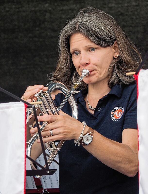 Volle Konzentration bei den Musikerinnen und Musikern.