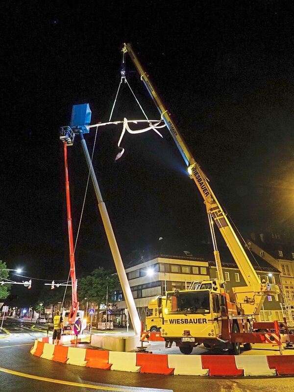 Die Installation fand in den Nachtstunden statt.