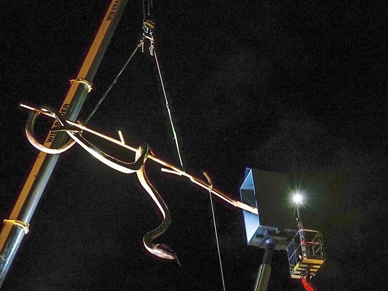 Um 3.30 Uhr war es geschafft. Die Schlange hängt.