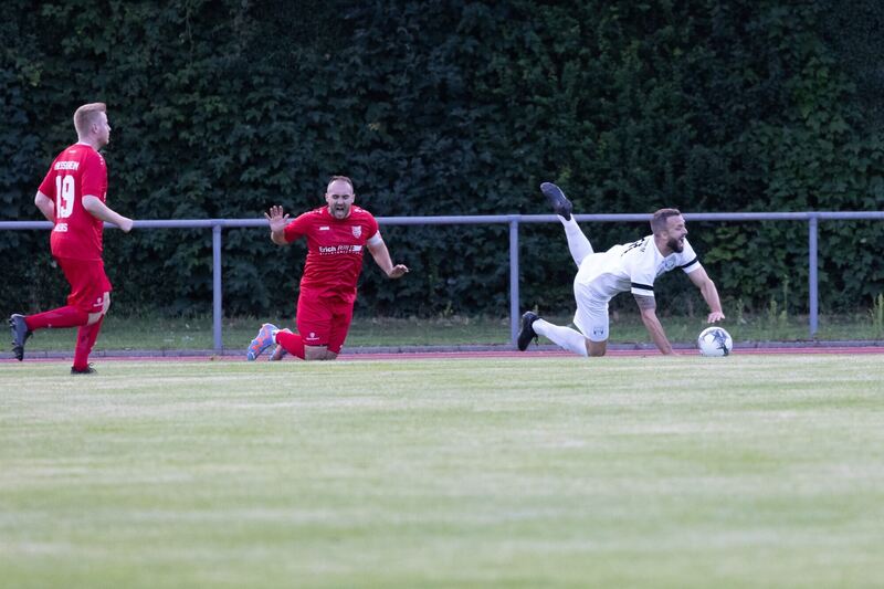 NEB-Cup 2023: Eindrücke vom ersten Spieltag