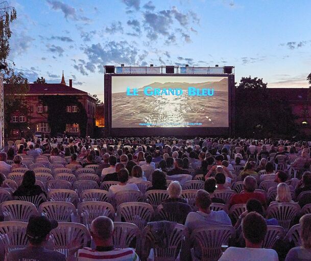 Seit mehr als 30 Jahren ein beliebtes Programm in Ludwigsburg: Das Open-Air-Kino im Hof der Karlskaserne. Hier ein Bild von 2023.