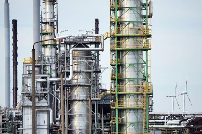 Ölraffinerie Ölraffinerie