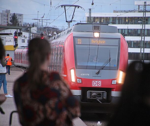 Die S-Bahn soll im kommenden Jahr weiter ausgebaut werden. Archivfoto: Alfred Drossel