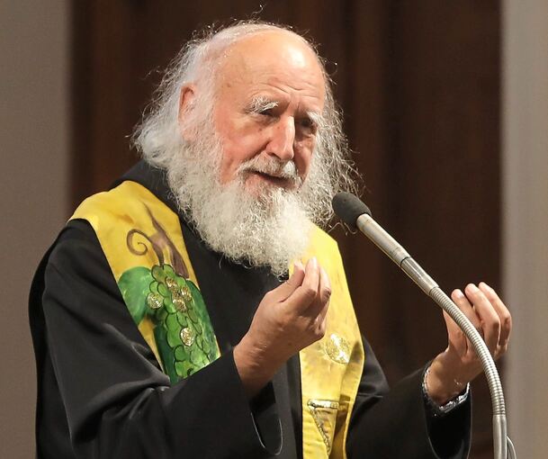 Anselm Grün (78) ist Benediktiner-Mönch. Foto: Ramona Theiss