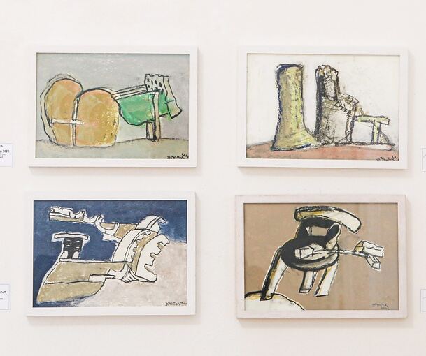 Schalkhafter, geradezu spitzbübischer Humor: Die Ausstellung von Simon Dittrich. Foto: Ramona Theiss