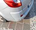 Bei dem Unfall ist ein Schaden von 2.500 Euro entstanden. Bei dem Unfall ist ein Schaden von 2.500 Euro entstanden.