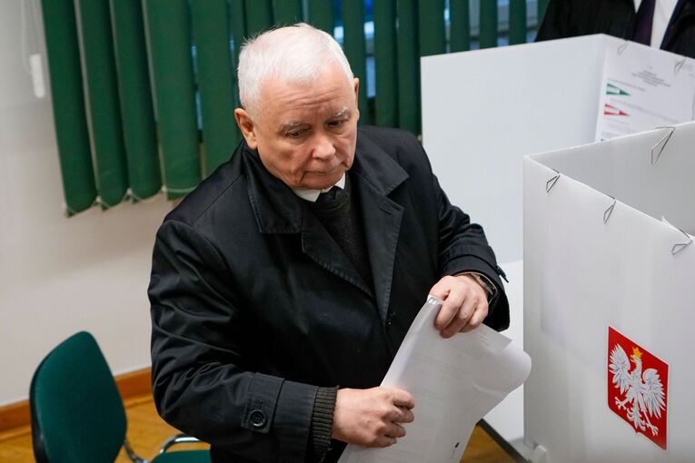Jaroslaw Kaczynski Jaroslaw Kaczynski