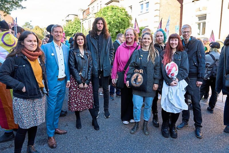 Auch Bibliotheksleiter Oliver Altmann und sein Team zeigten Präsenz.