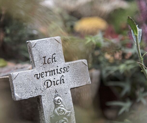 Für Dienstleistungen rund um eine Beisetzung muss man in Tamm bald deutlich mehr Geld berappen.