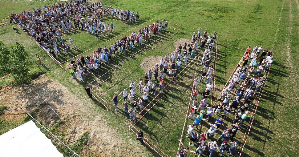 Seit Bekanntwerden der Pläne, auf dem Schanzacker eine Landeserstaufnahmestelle zu errichten, regt sich Protest in der Bürgerschaft. Archivfoto: Ramona Theiss
