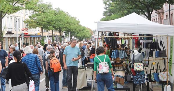 Best HD Pictures about  Verkaufsoffene Sonntag Ludwigsburg  with No AI Images