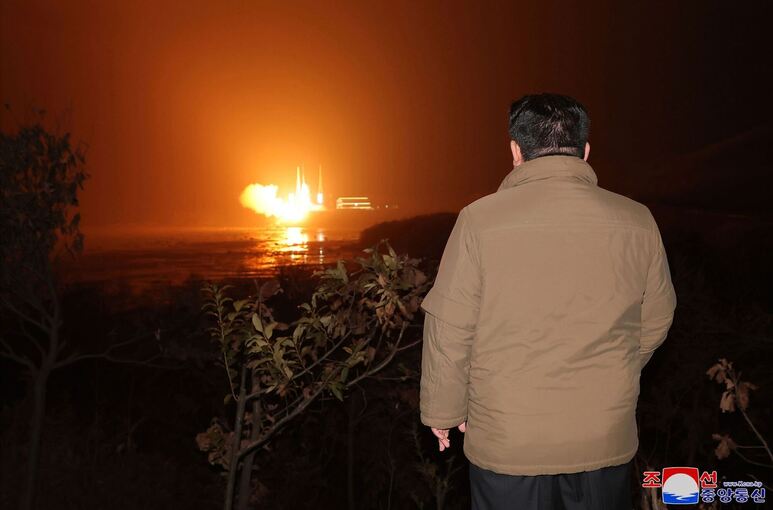 Nordkorea startet Rakete