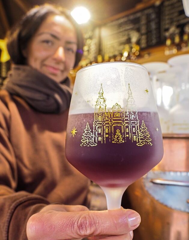Glühwein schmeckt bei den kalten Temperaturen.