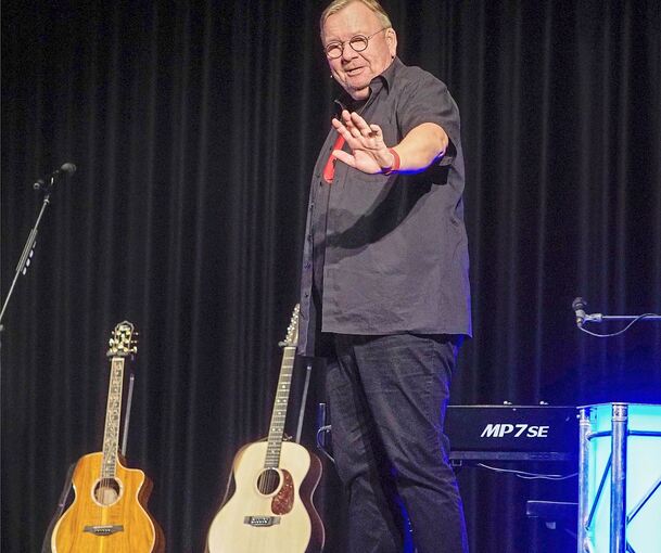 Erfahrener Bühnenhase: Bernd Stelter im Scala. Foto: Holm Wolschendorf