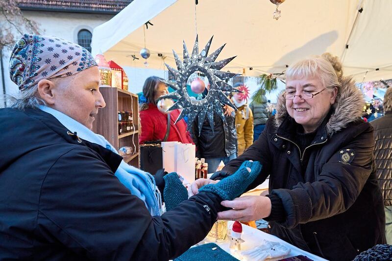 Impressionen vom Weihnachtsmarkt in Kleinsachsenheim.