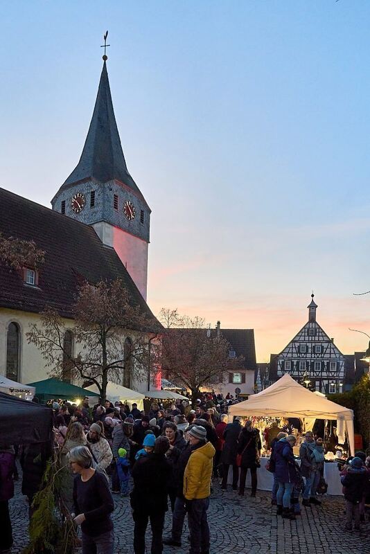 Impressionen vom Weihnachtsmarkt in Kleinsachsenheim.