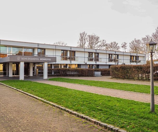 Das ganze Schlosshotel Monrepos ist für die belgische Fußball-Nationalmannschaft reserviert. Foto: Holm Wolschendorf
