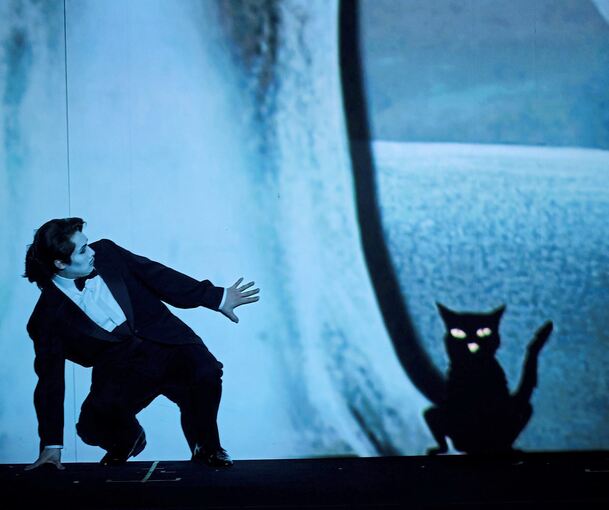 Barrie Koskys Inszenierung von Mozarts „Zauberflöte“ im Stuttgarter Opernhaus. Foto: Martin Sigmund/p